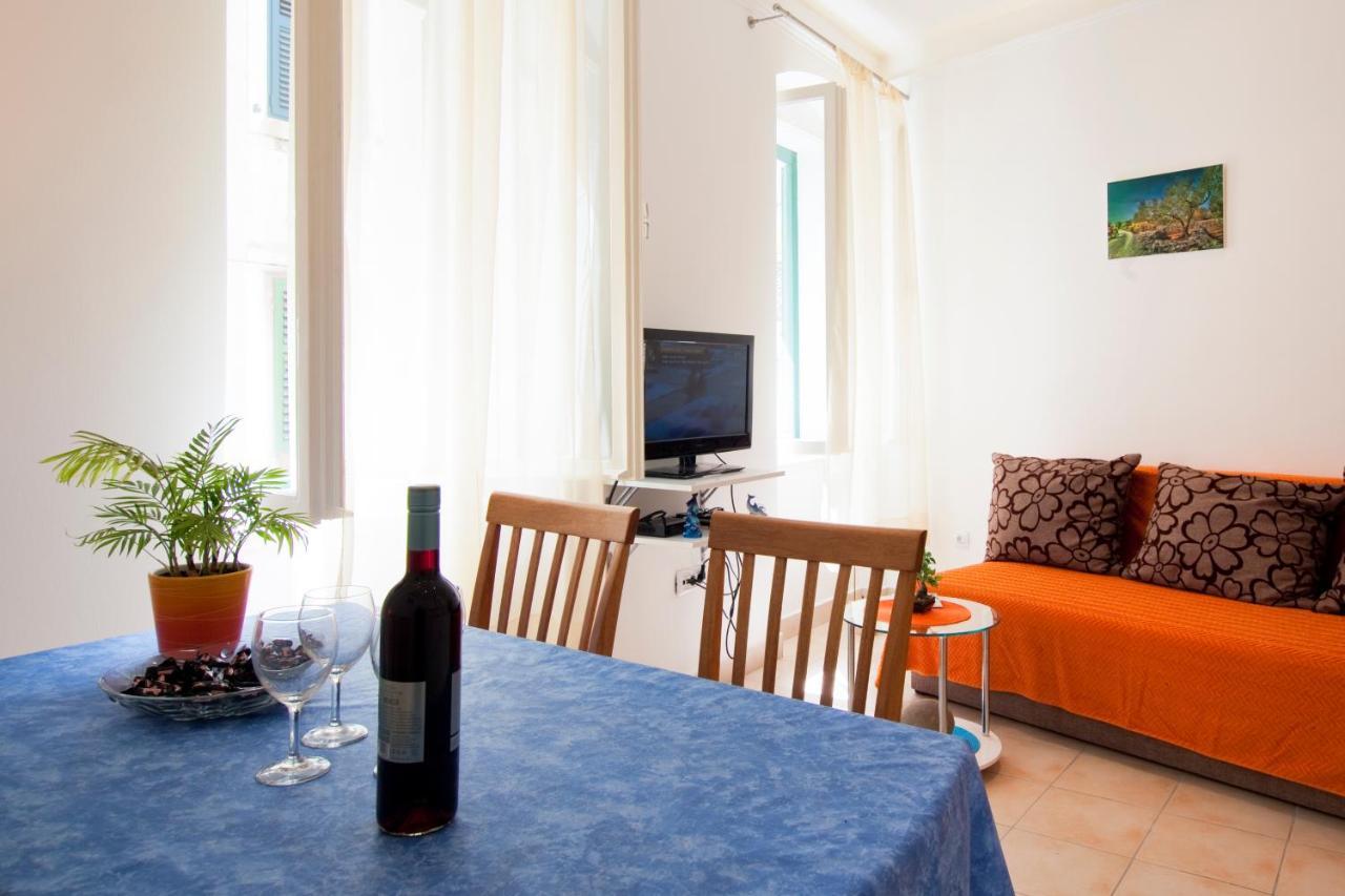 Apartament Val *